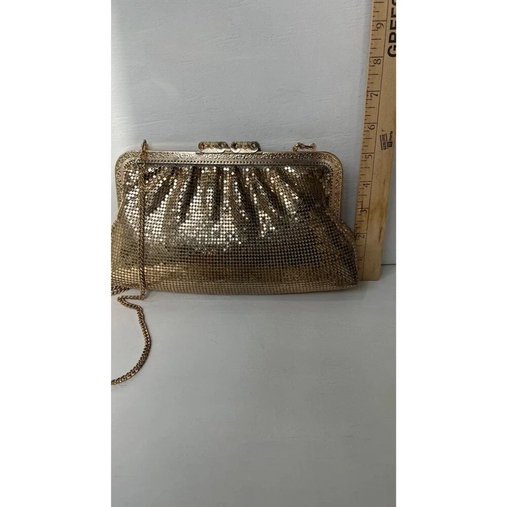 Vintage Gold Mesh Elegant Evening Bag With Rhinestone Clasp & Chain Strap Prom W